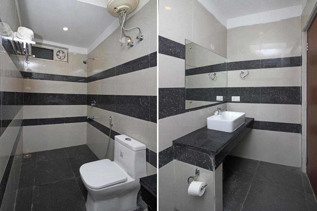 Oyo Hotel Blu Pebbles Near Delhi Airport Ню Делхи Екстериор снимка